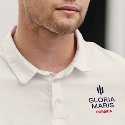 Agence charte graphique Gloria Maris polo brodé