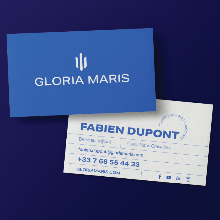 Agence charte graphique Gloria Maris carte de visite avec logotype trident
